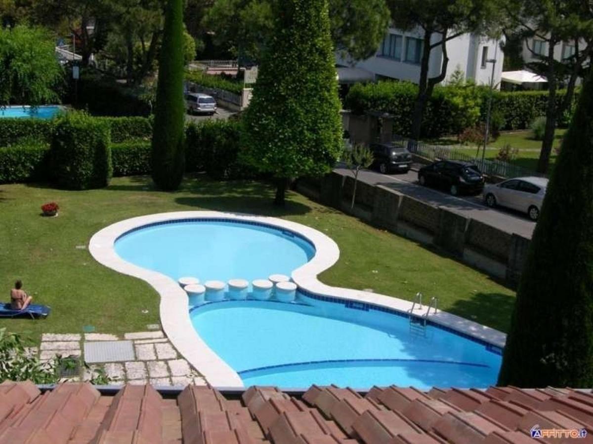 Appartamento Genziana - Con Vista Piscina E Garage Сирмионе Екстериор снимка